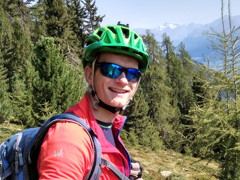 77fa5f56193e3a45e888309b4d08880c